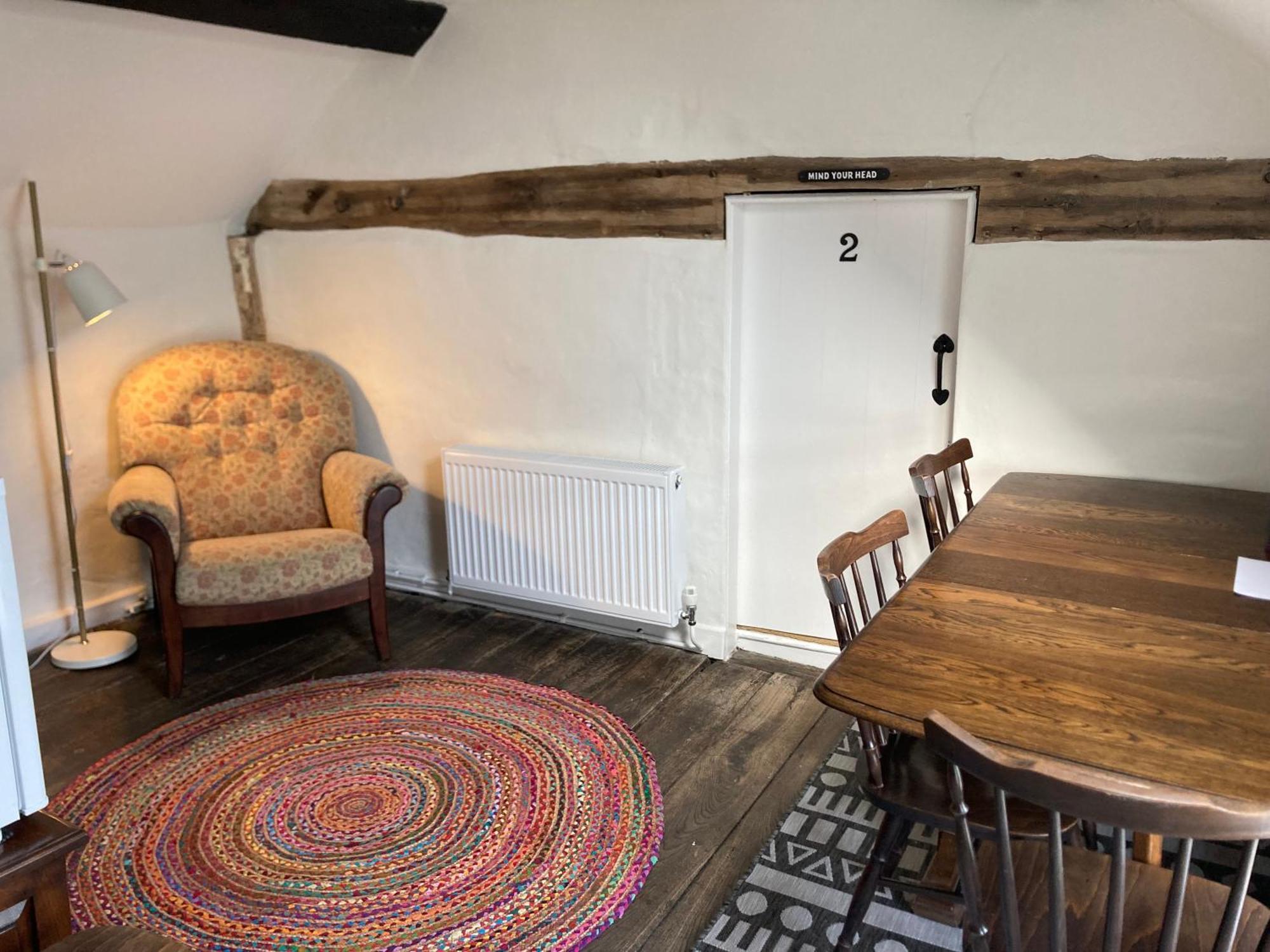 Bryntirion Farmhouse Rooms Llanfair Caereinion Экстерьер фото